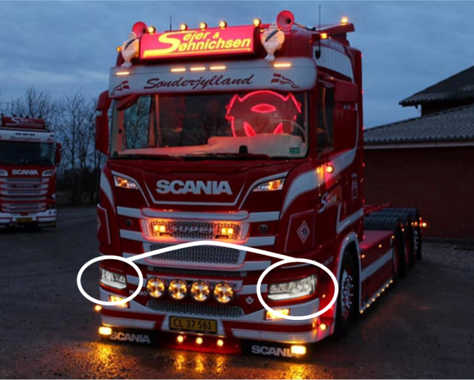 XENON WHITE - EXTRA POSITION LIGHT - SCANIA LED HEADLIGHT 2016+