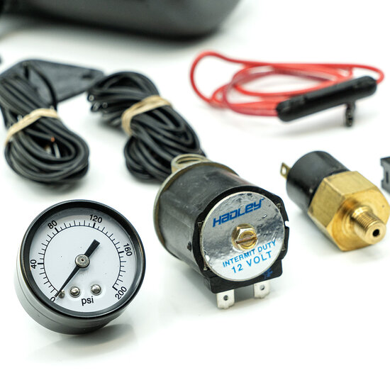 Hadley  LUCHTHOORN COMPRESSOR KIT 12V