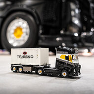 WSI - TRUCKJUNKIE &quot;THE TITAN&quot; - VOLVOFH4 - 1:50